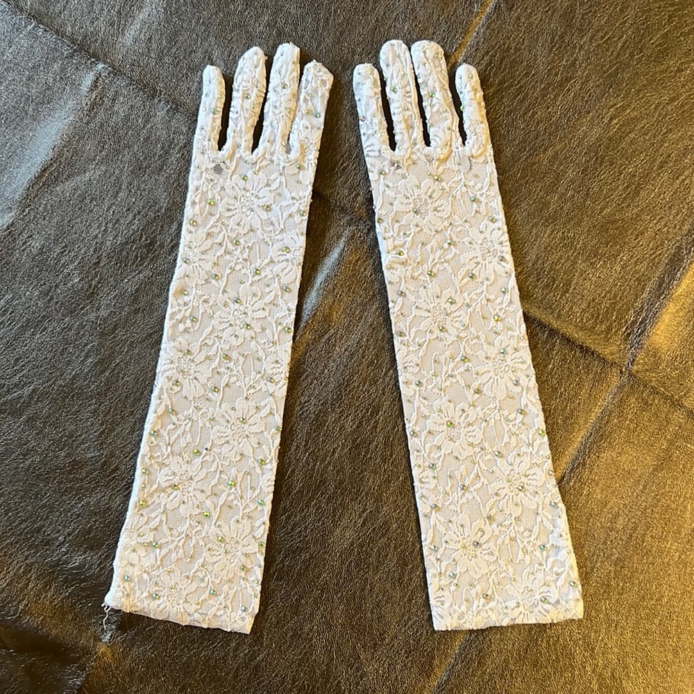white lace elbow length embellished gloves